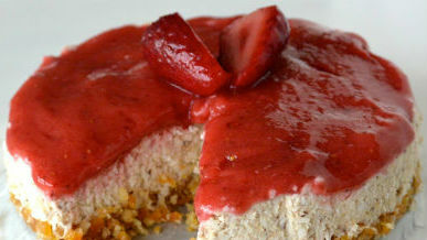 Recept: rauwe vegan cheesecake met aardbeien