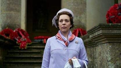 The Crown: hoe zit het met de mogelijke ‘affaire’ van Queen Elizabeth in seizoen 3?