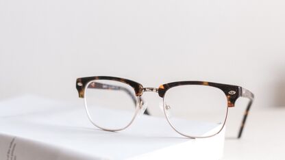Bril-jant: 10 trendy brillen onder de 50 piek