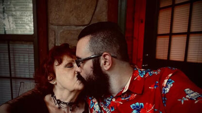 Echtpaar Gary en Almeda verschilt 54 jaar van elkaar: ‘Laat nooit iemand je geluk stelen’