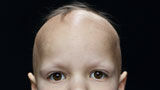 Stichting Haarwensen: Help een haartje mee!