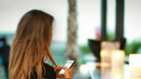 25 tekenen dat je smartphoneverslaafd bent 