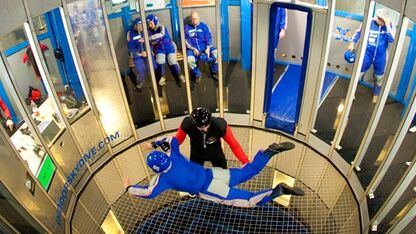 Waarom indoor skydiven stiekem het leukste uitje is voor jou en je vriendinnen