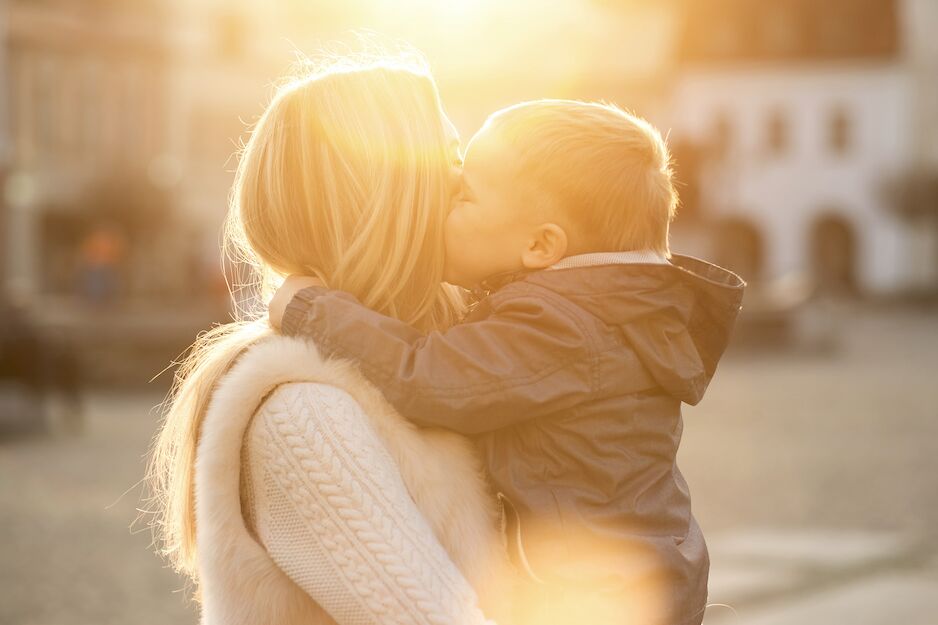 Struggles die elke eerste moeder uit haar vriendenkring herkent