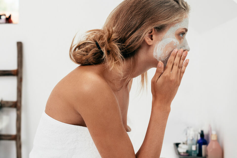 7 middeltjes tegen acne: van bietensap tot aardappel