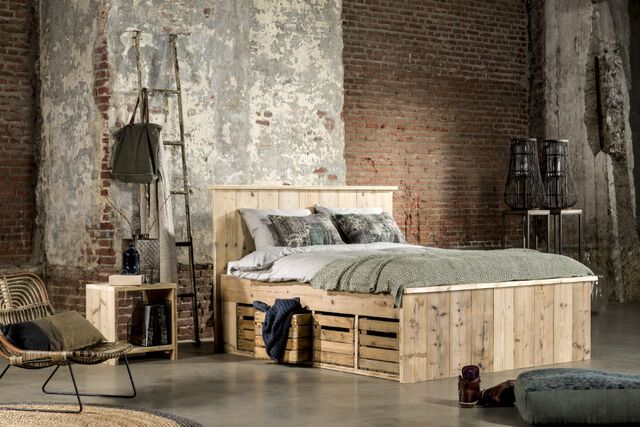 steigerhouten bed