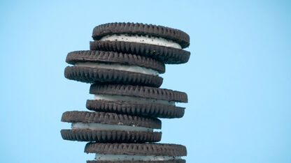 Chocoladedag: zo maak je een gigantisch Oreo-koekje