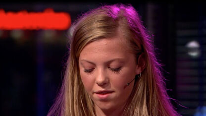 Terugkijken: 14-jarige Julie draagt emotionele brief op aan Eberhard van der Laan