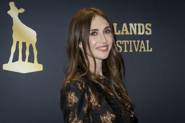 het huis van Carice van Houten staat te koop