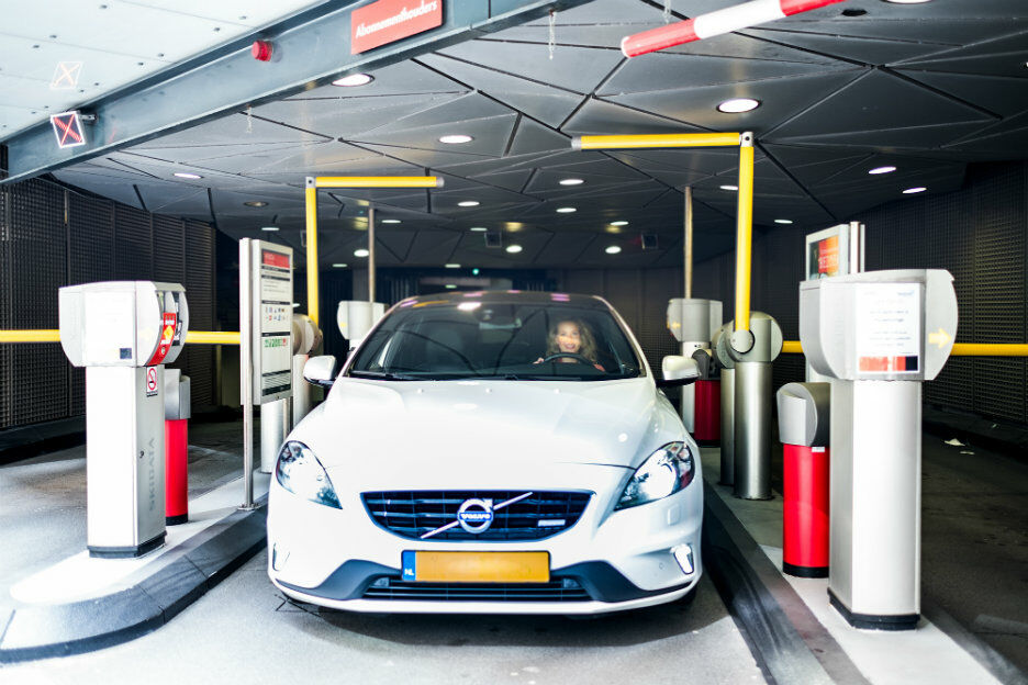 WIN: Een jaar lang GRATIS parkeren met Parkmobile