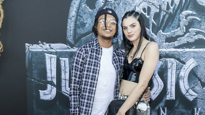 Ronnie Flex wordt vader, is Famke Louise de moeder?