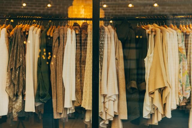 vintage shoppen unsplash