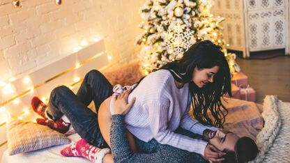 5 romantische standjes voor een zwoele kerstavond 