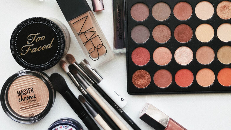 10 best verkochte make-up producten van dit