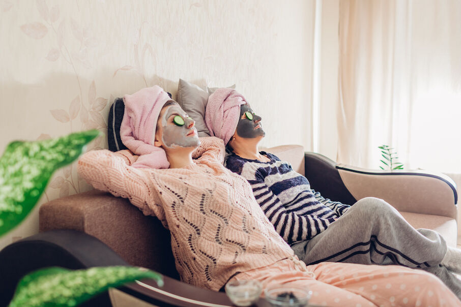 Moederdag vieren in coronatijd: 10 tips om haar in het zonnetje te zetten 