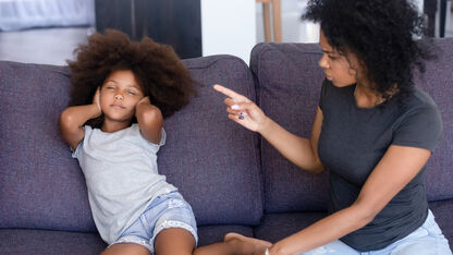 Passief agressieve dingen die (bijna) elke moeder zegt 