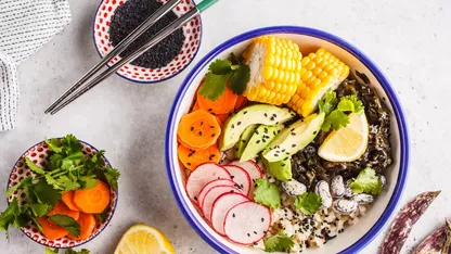 Poké bowls vegetarisch: 5 x de lekkerste varianten