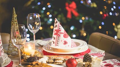 Zwanger? 7 tips om de feestdagen door te komen
