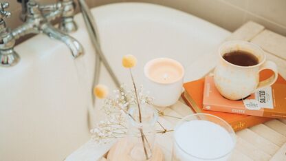 Me-time na een drukke dag: zo komen Nederlandse vrouwen tot rust