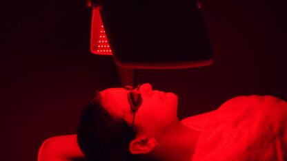 Dit is alles wat je wilt weten over 'red light therapy'