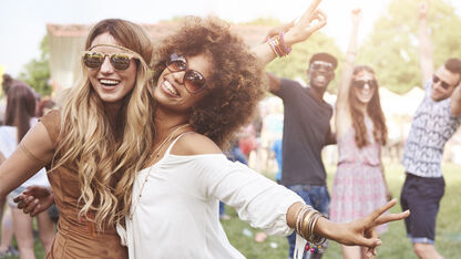 14 x haarinspiratie voor dit festivalseizoen