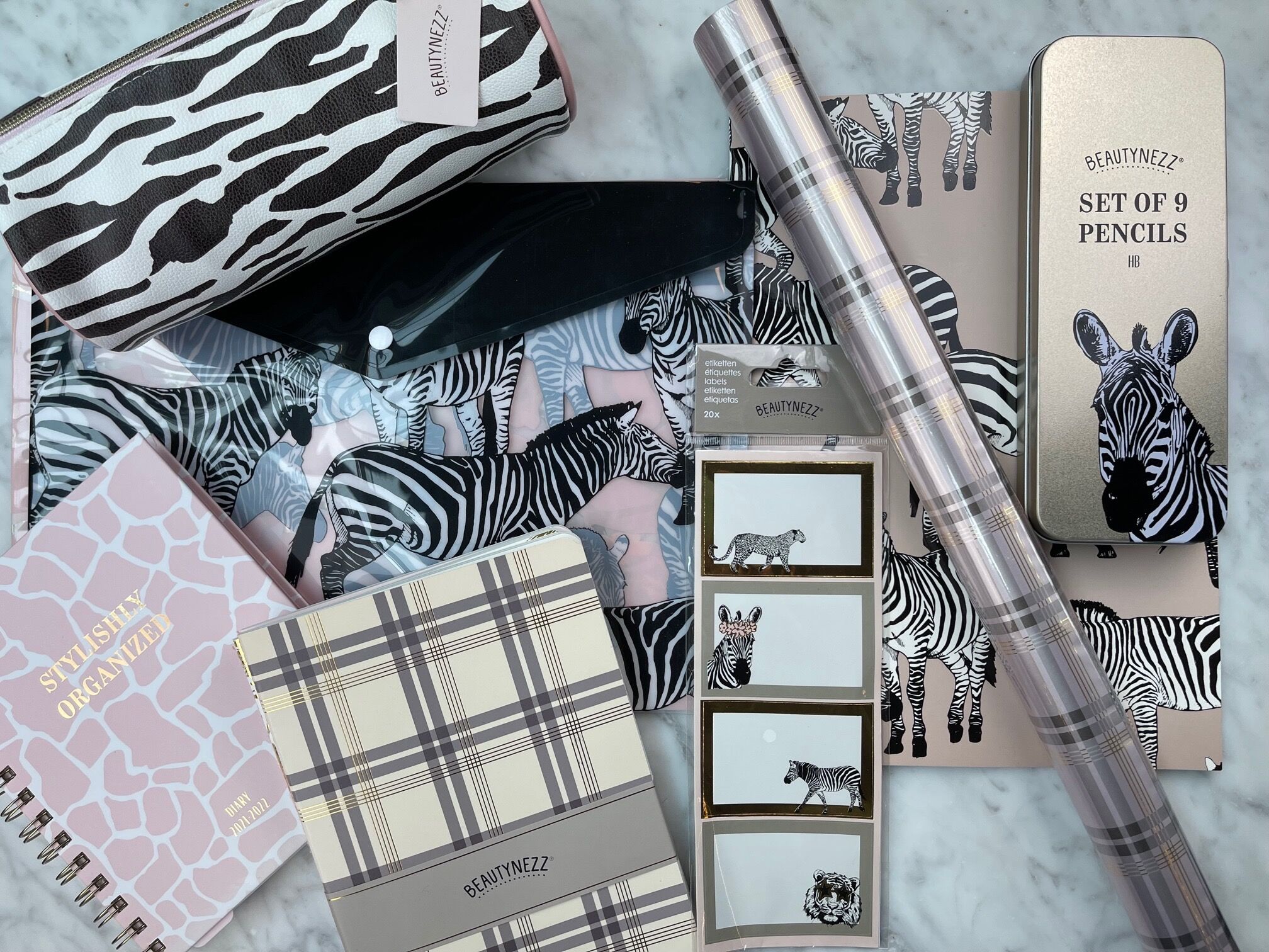 WINNEN: Beautynezz x HEMA pakket t.w.v. meer dan 40 euro