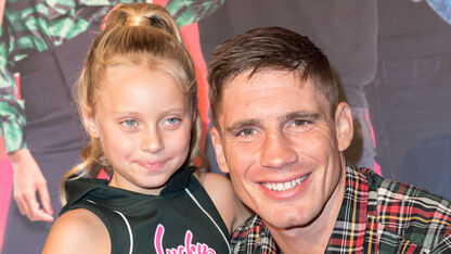Rico Verhoeven geef update over dochter nadat ze haar rug brak