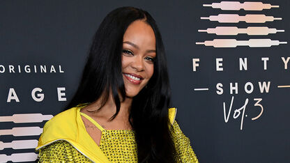Nieuwe pyjamabroek uit Rihanna's lijn heeft een gat op de kont