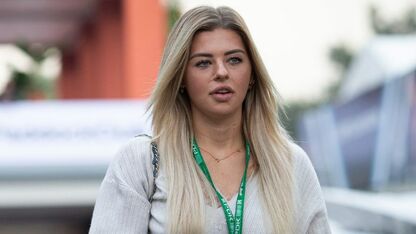 FOTO's: Zusje van Max Verstappen (22) bevallen van tweede kindje 