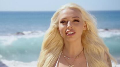 Ex On The Beach-ster Shirley begon op zestiende te sparen voor borstvergroting