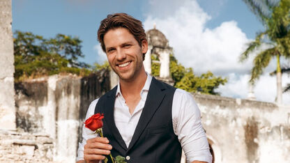 Nu al plot twist in eerste aflevering van De Bachelor