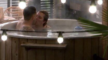 Tranendal na zoenpartij in de hottub: "liefde kan je niet afdwingen"