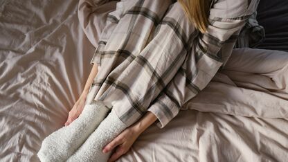 Snel koud in de nacht? Zo blijf je lekker warm! (zonder verwarming)