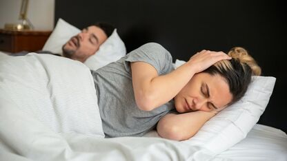 Waarom snurken we en wat kunnen we ertegen doen?