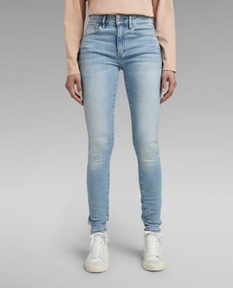 valentijnsdag outfit comfortabele date skinny jeans