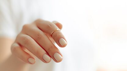 5x tips om je nagellak sneller te laten drogen