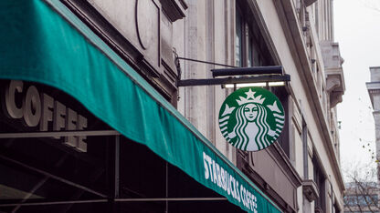 Starbucks lanceert gloednieuw drankje met vanille brûlee en havermelk