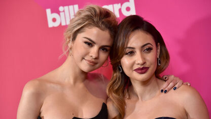 Even géén goede vrienden: Selena Gomez en haar nierdonor ruziën door drankgebruik Selena