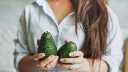 Lifehack: zo wordt een keiharde avocado binnen 10 minuten eetbaar