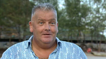 Say what? Vrienden van B&B Vol Liefde-Martijn onthullen details over 'andere vrouw' in Nederland