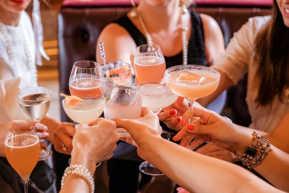 Alle items die je nodig hebt voor het organiseren van een cocktailparty