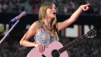 Wow! Taylor Swift geeft ruim 50 miljoen euro bonus aan crewleden tijdens Eras Tour