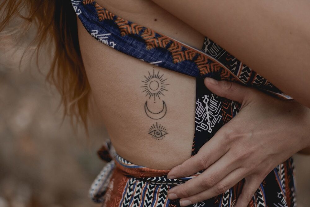 Een matching tattoo laten zetten? Hier vind je de leukste designs