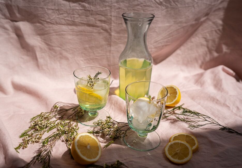 Zo maak je zelf een heerlijke limoncello spritz