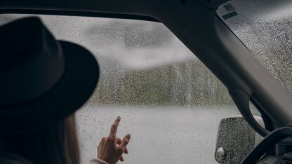 Blijf droog met deze hoedjes tegen de regen