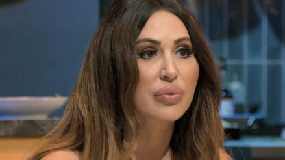 Real Housewives-Tamara Elbaz schrikt van sterrenbeeld date in First Dates: "geen goede ervaringen mee"