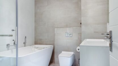 Van spa-droom naar spijt? Dit moet je weten vóór je je badkamer verbouwt