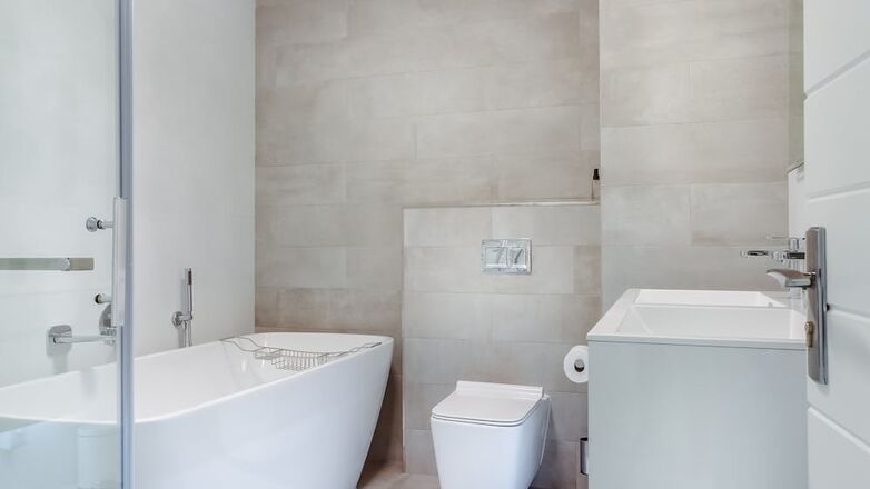 Van spa-droom naar spijt? Dit moet je weten vóór je je badkamer verbouwt