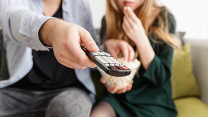 De ultieme tv-avond: zo kijk je slimmer, leuker en zonder FOMO