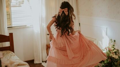 Babyshower of bruiloft gepland? Dit is de leukste gelegenheidskleding voor iedere gelegenheid